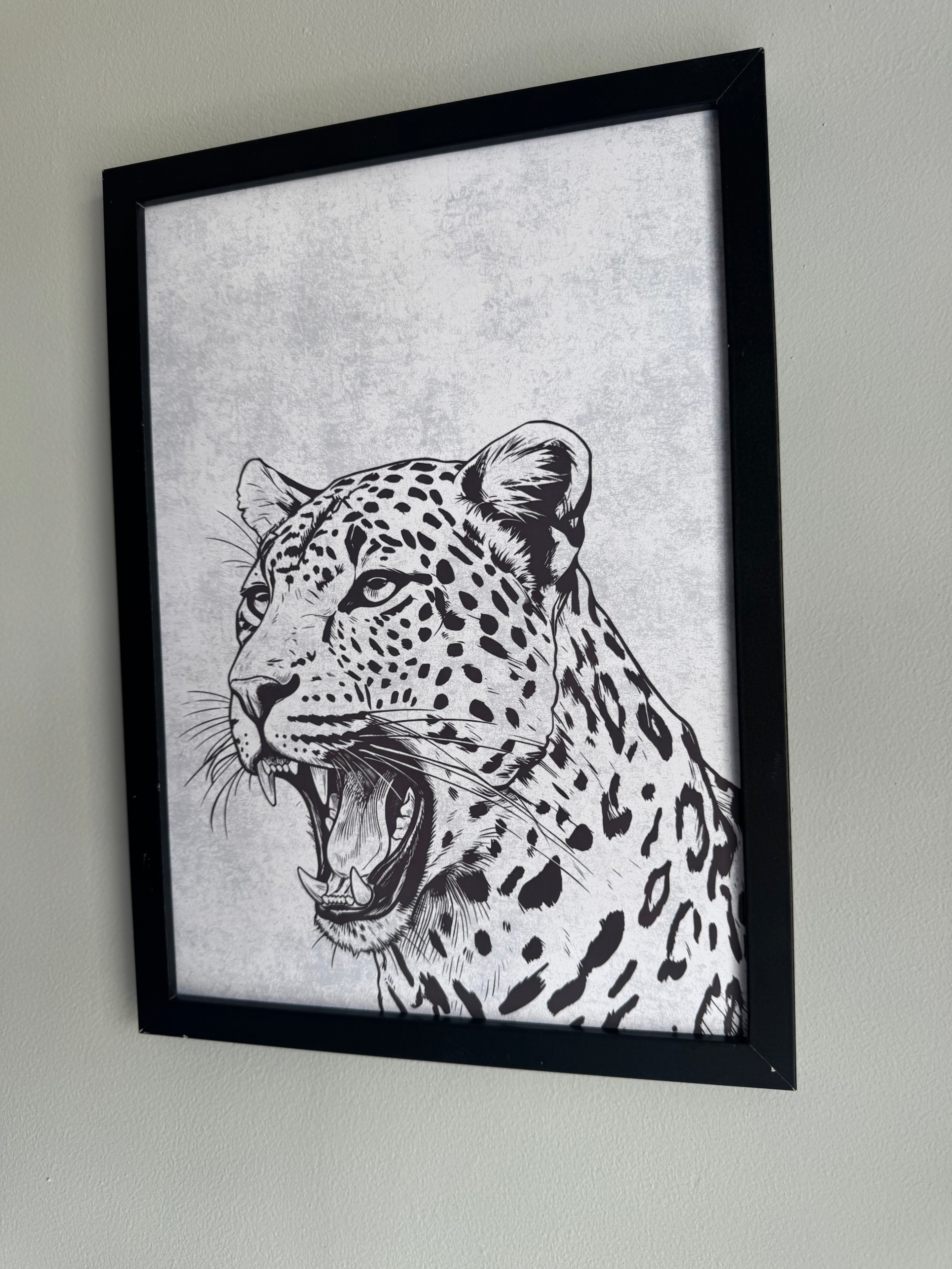 Leopard Yawning - Off White & Grey Minimalistic - A4 Print