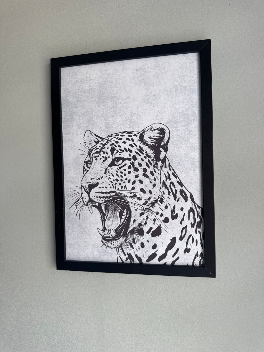 Leopard Yawning - Off White & Grey Minimalistic - A4 Print