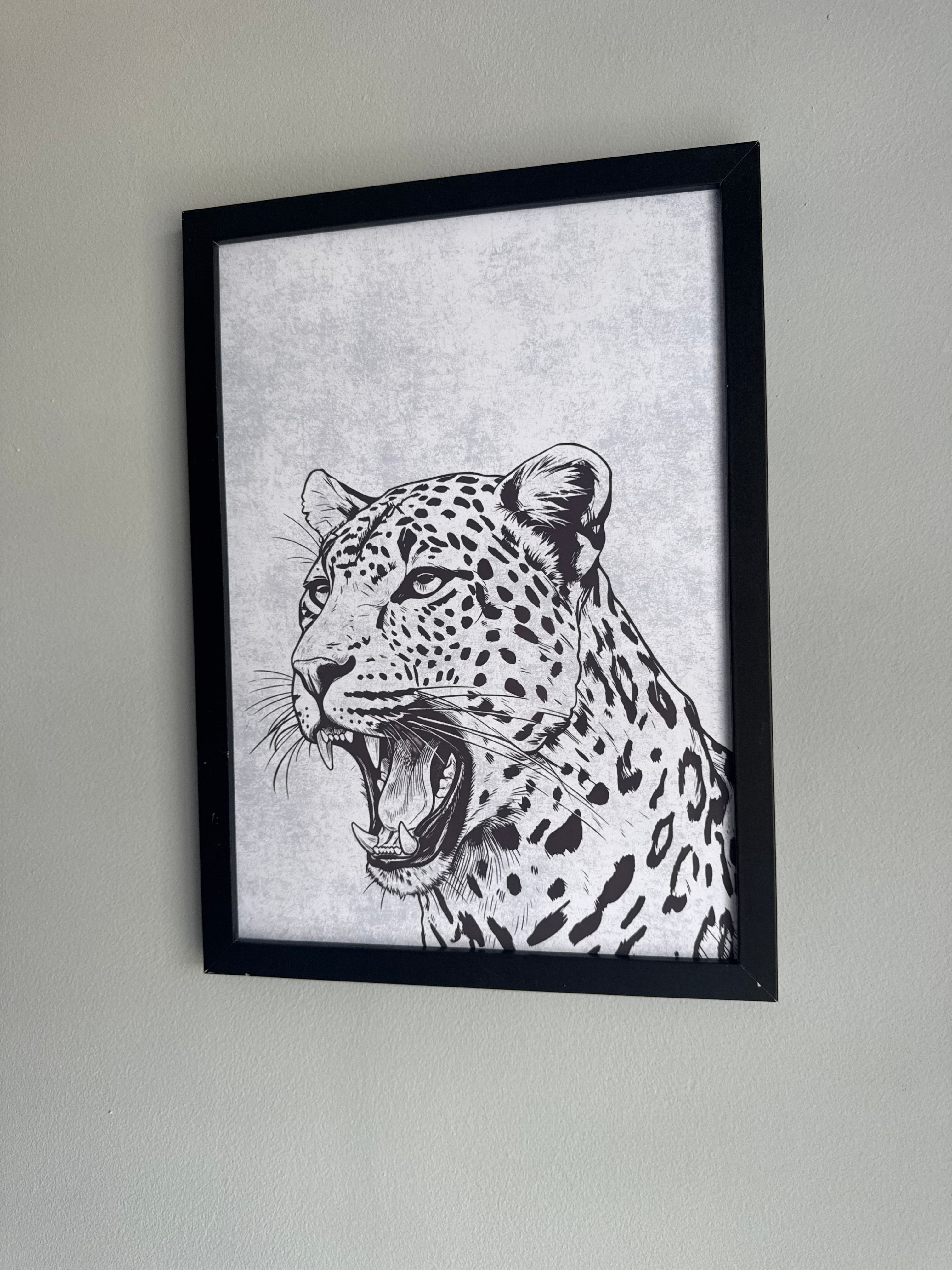 Leopard Yawning - Off White & Grey Minimalistic - A4 Print