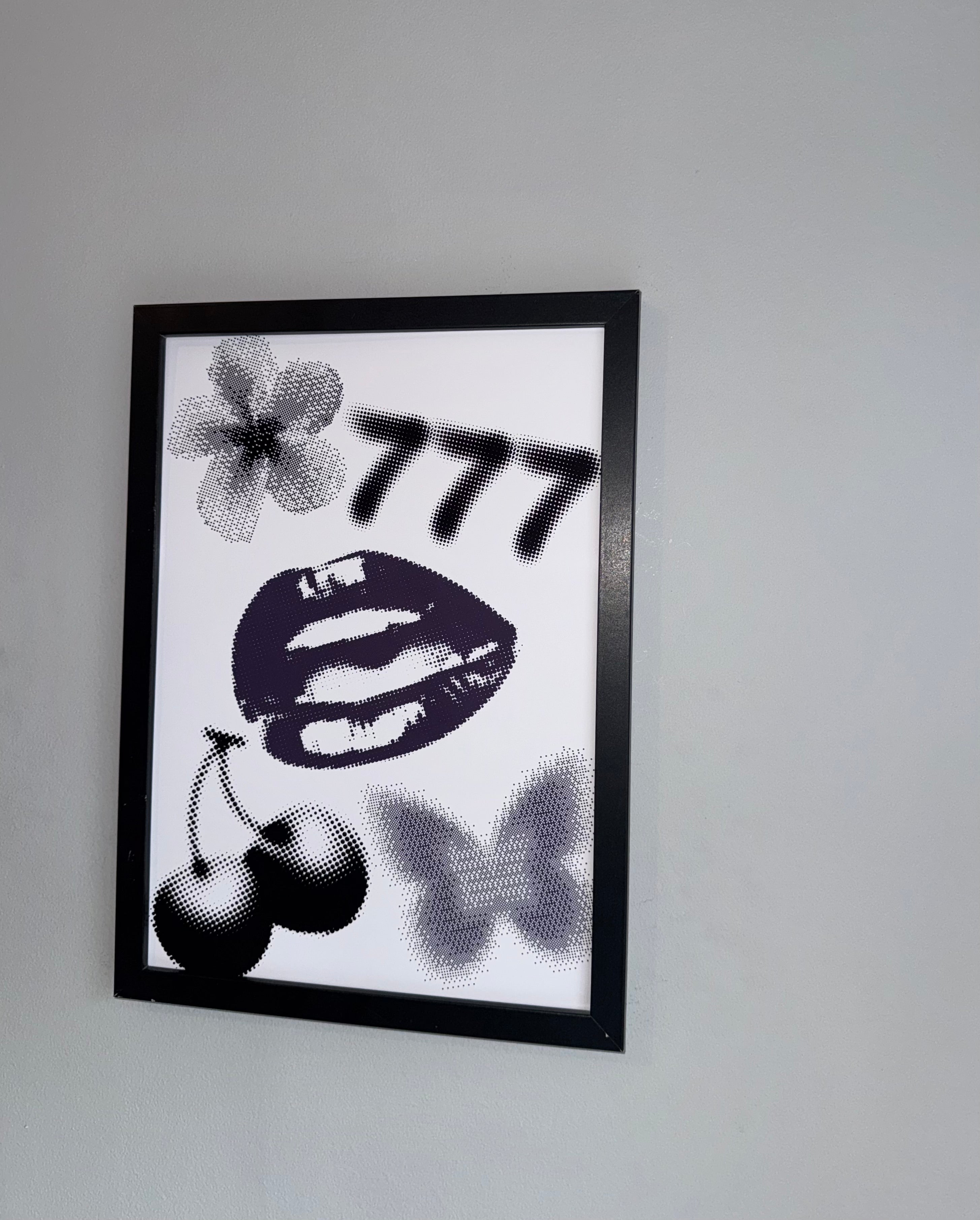 Random Half Tone 3 - Y2K Style | Monochrome | Minimalistic - Black & Grey |A4 Print