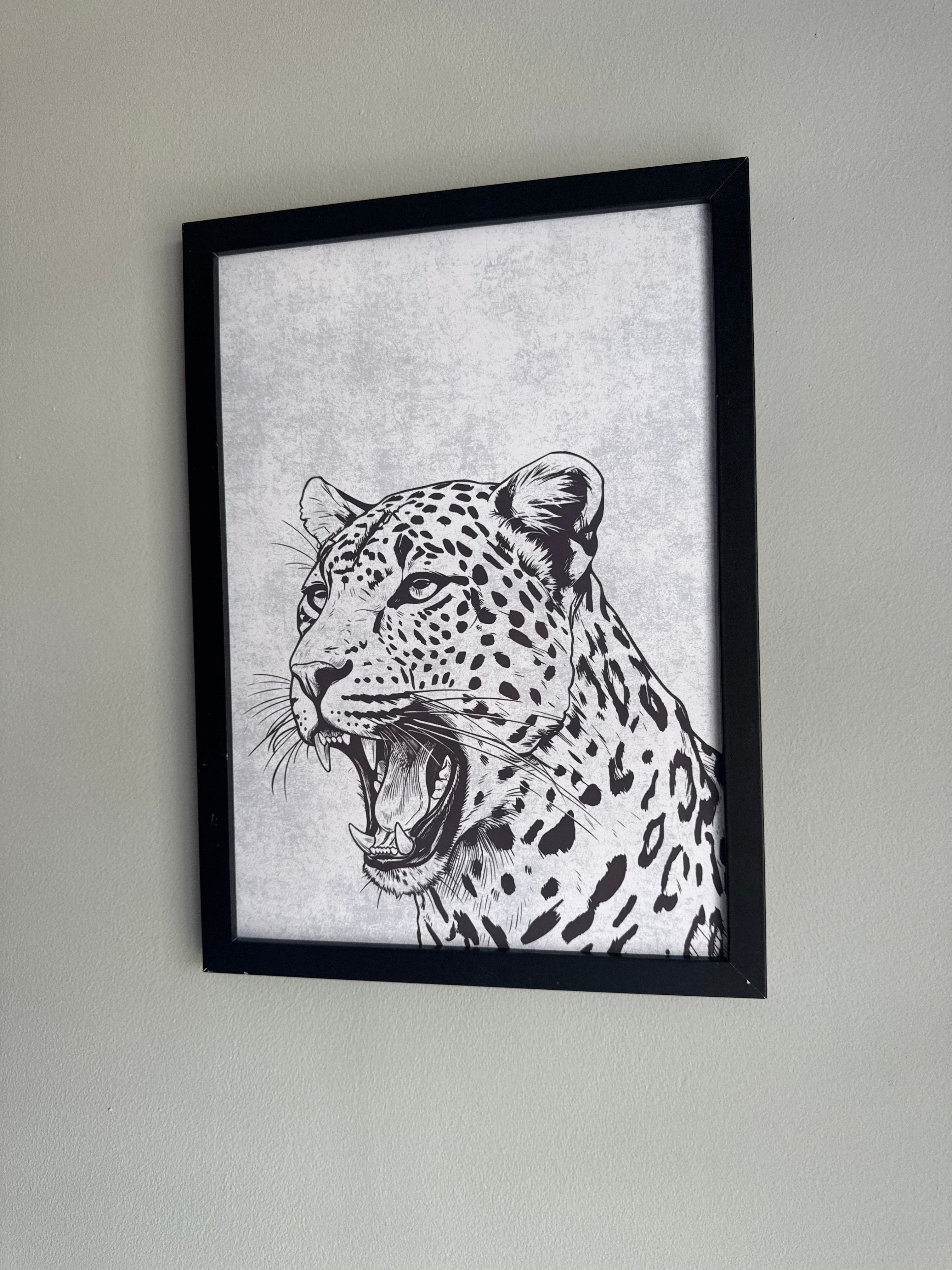 Leopard Yawning - Off White & Grey Minimalistic - A4 Print